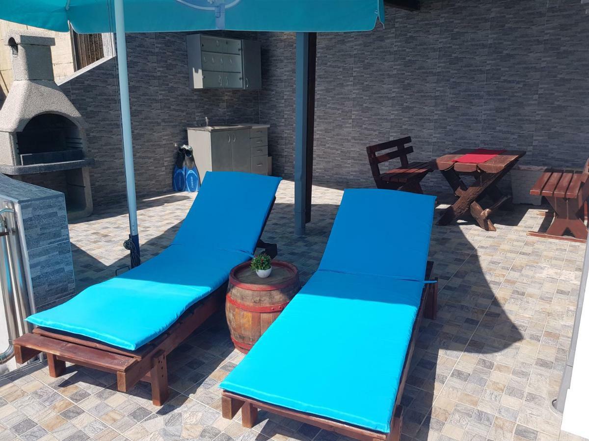 Summer Holiday House Mm Ulcinj Esterno foto